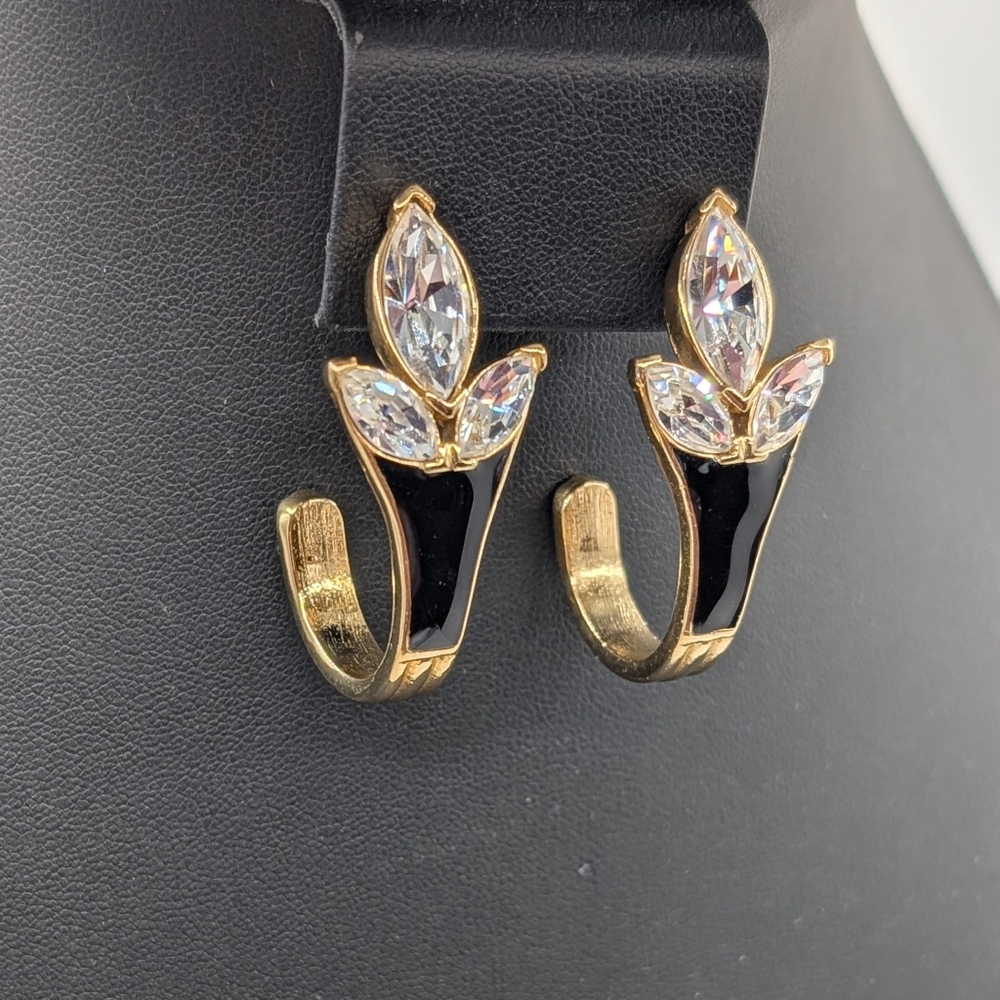 Vintage Trifari Rhinestone and Enamel Runway Earrings